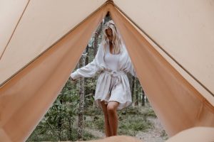 Organisez un week-end insolite en Gironde, avec des hébergements originaux et des activités surprenantes pour un séjour hors du commun.